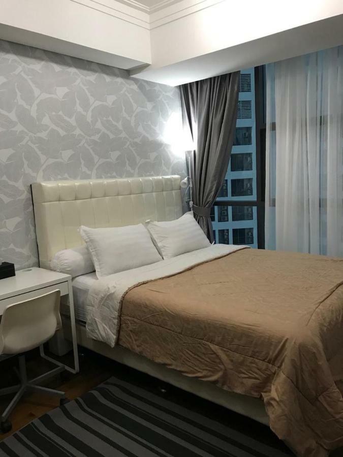 Luxury 2 BR Condo at Casa Grande Residence - Kasablanka Mall Yakarta Exterior foto