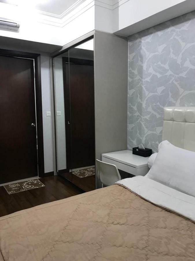 Luxury 2 BR Condo at Casa Grande Residence - Kasablanka Mall Yakarta Exterior foto